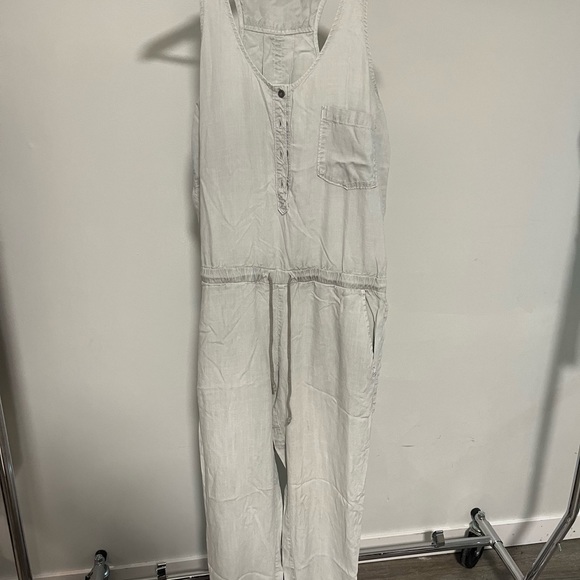 Anthropologie Cloth & Stone Linen Jumpsuit Size M - Picture 2 of 11